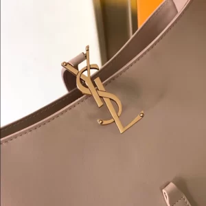 Saint Laurent Le 5 à 7 in Smooth Leather Bag - YSL19