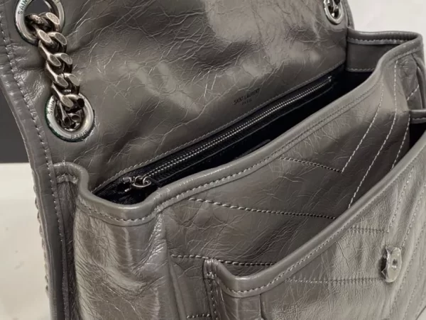 Saint Laurent Niki Medium In Vintage Leather Bag - YSL23