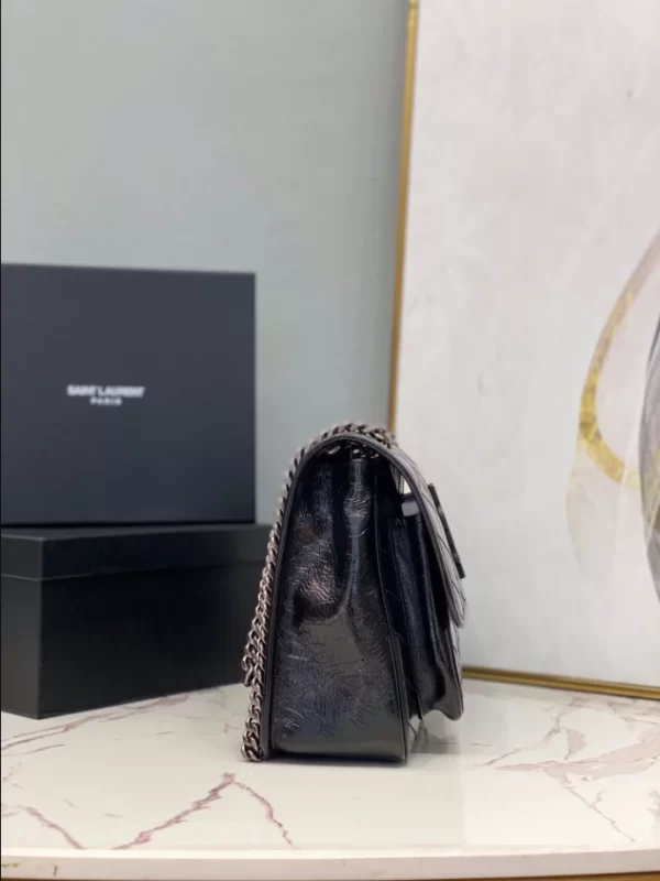 Saint Laurent Niki Medium In Vintage Leather Bag - YSL25