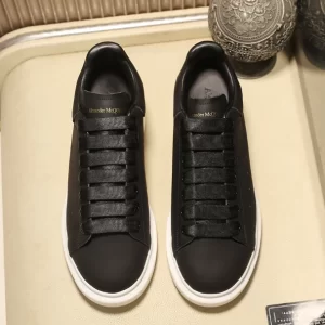 Alexander McQueen Oversized Leather Sneakers - AS07