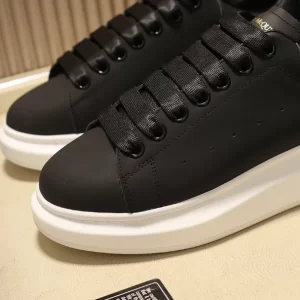 Alexander McQueen Oversized Leather Sneakers - AS07