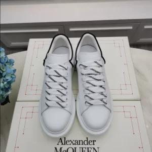 Alexander McQueen Oversized Leather Sneakers - AS11