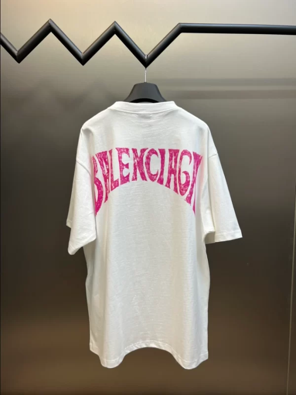 Balenciaga Hand-Drawn T-Shirt in Medium Fit - BT32