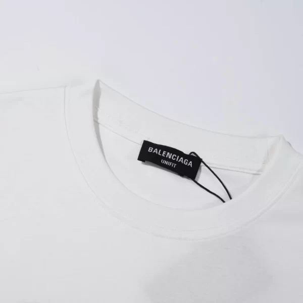 Balenciaga T-Shirt - BT08