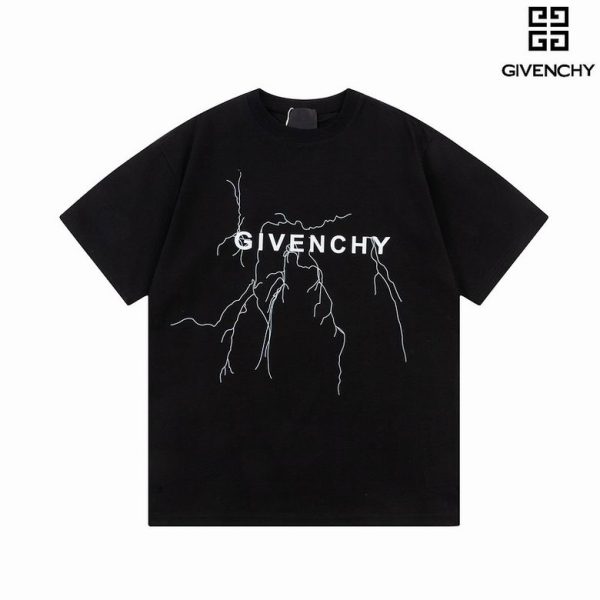 Givenchy Boxy fit t-shirt in cotton with reflective artwork - CT04