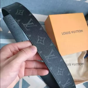 Louis Vuitton Initiales 40MM Reversible Belt - LB18