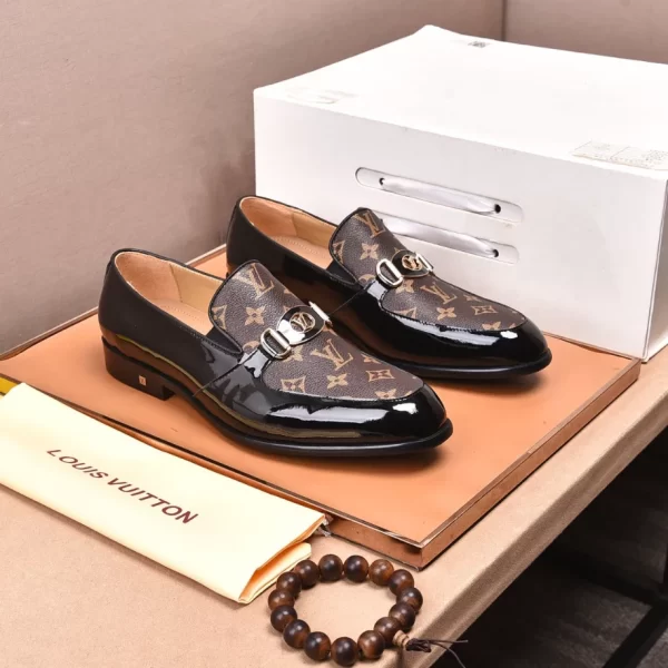 Louis Vuitton Loafer - LL13