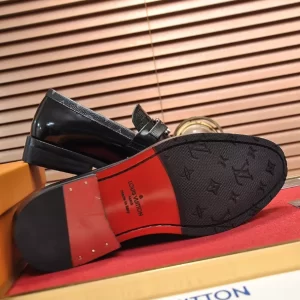 Louis Vuitton Loafer - LL20