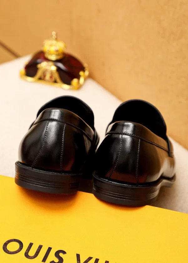 Louis Vuitton Loafer - LL35