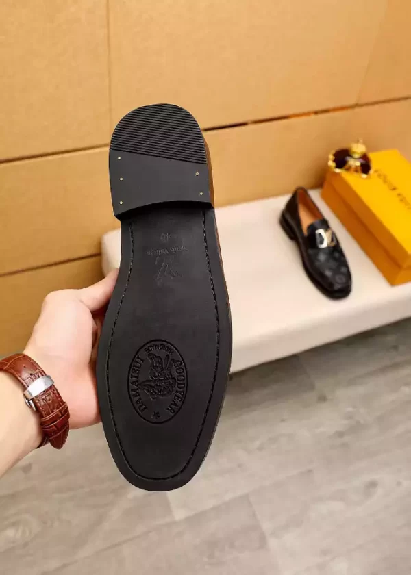 Louis Vuitton Major Loafer - LL10