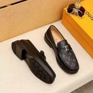 Louis Vuitton Major Loafer - LL26