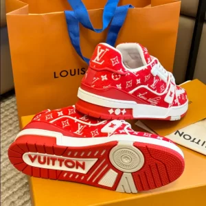 Louis Vuitton Trainer Sneaker in Red - LS115