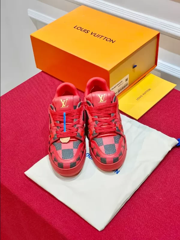 Louis Vuitton Trainer Sneakers In Red - LS102