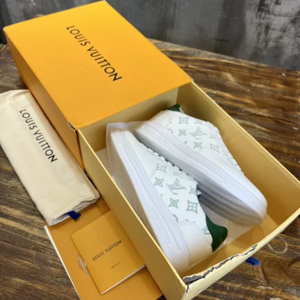 Louis Vuitton Beverly Hills Sneaker - LS147