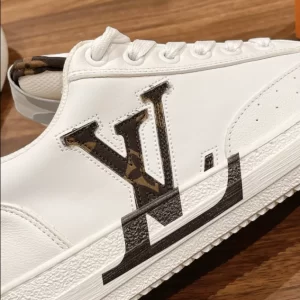 Louis Vuitton Charlie Sneaker - LS142