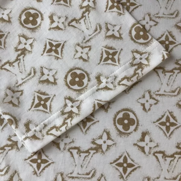 Louis Vuitton Monogram Cotton T-Shirt - LT53