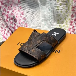 Louis Vuitton Oasis Mule - SL20