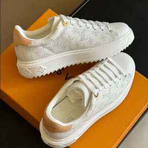 Louis Vuitton Time Out Sneaker - LS148