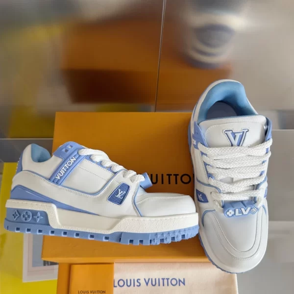 Louis Vuitton Trainer Maxi Sneaker - LS131