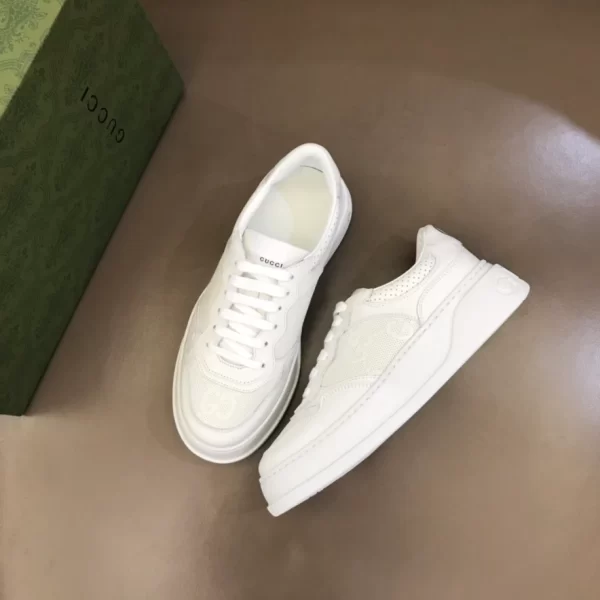 Gucci Embossed Sneaker - CS67