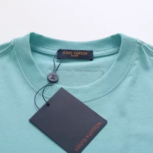 Louis Vuitton T-shirt - LT63