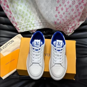 Louis Vuitton Charlie Sneaker - LS162