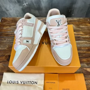 Louis Vuitton Trainer Sneaker In Pink - LS159