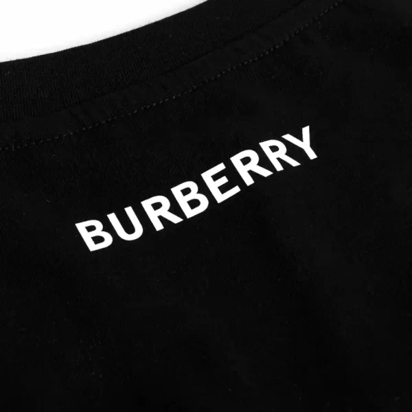 Burberry Cotton T-shirt - BR19