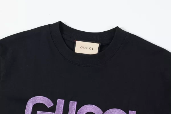 Cotton Jersey T-Shirt With Gucci Print - GT40