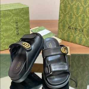 Gucci Sandal with Buckles - SG18