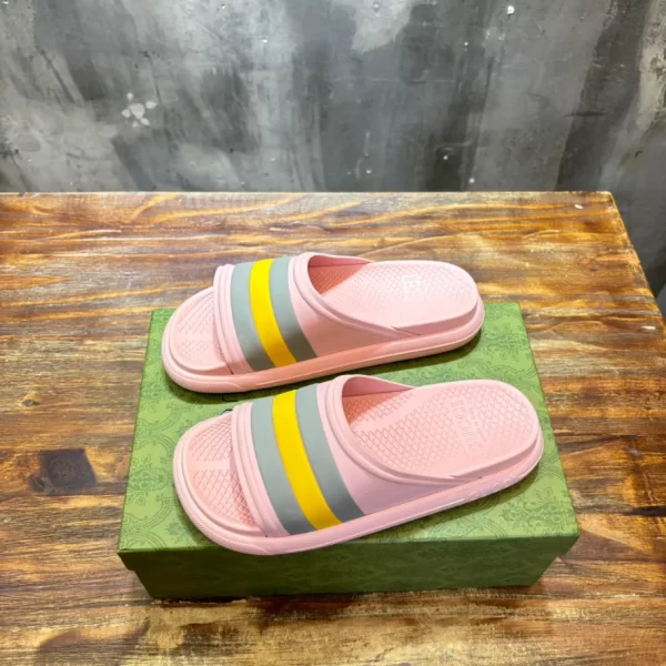 Gucci Web Slide Sandal - SG02