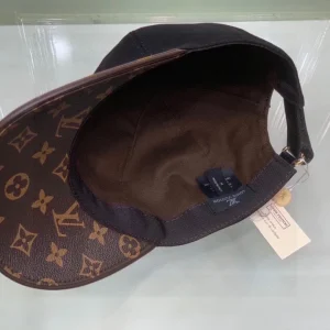 Louis Vuitton Cap - LCH28