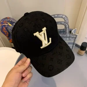 Louis Vuitton Cap - LCH29