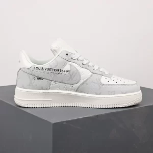 Louis Vuitton x Nike Air Force 1 Low Sneaker - LS183