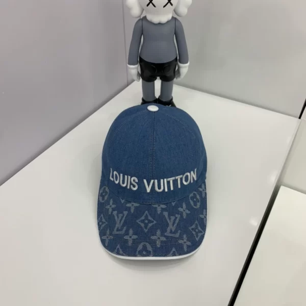 Louis Vuitton Cap - LCH43