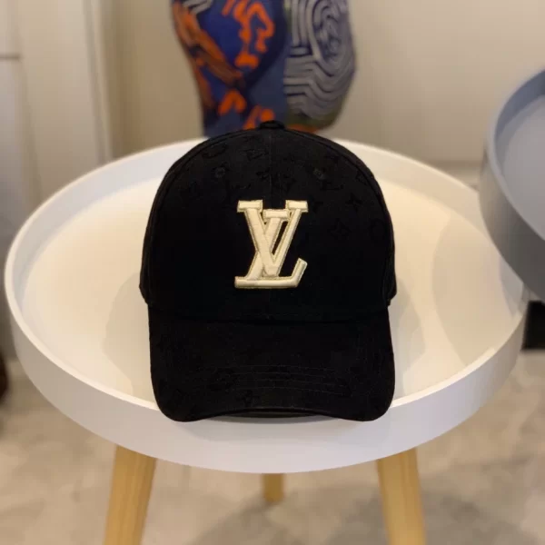 Louis Vuitton Cap - LCH29