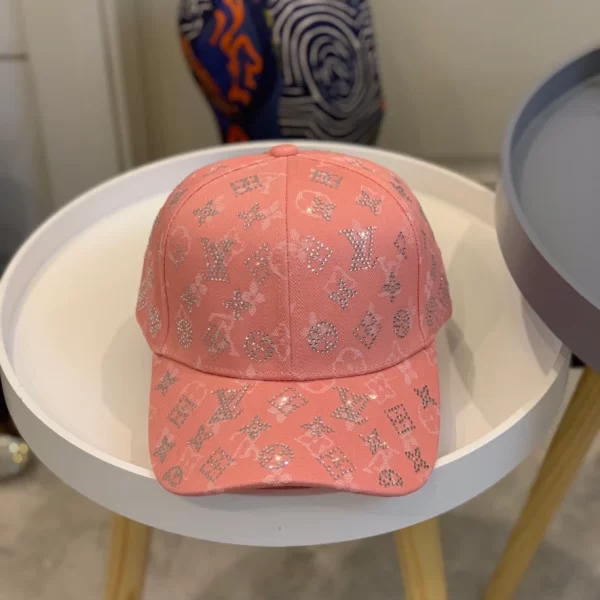 Louis Vuitton Cap - LCH35