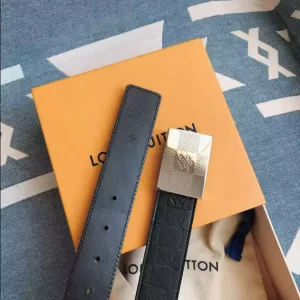 Louis Vuitton Belt - LB22