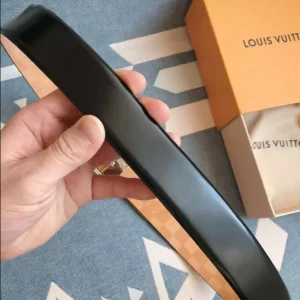 Louis Vuitton Belt - LB46