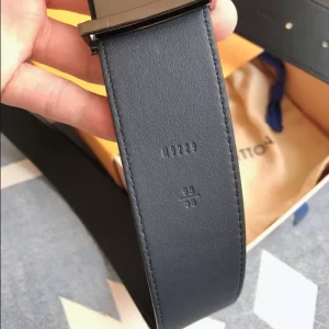 Louis Vuitton Belt - LB40