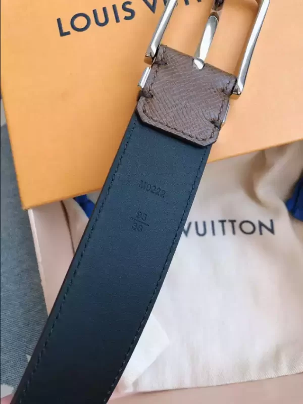 Louis Vuitton Belt - LB42