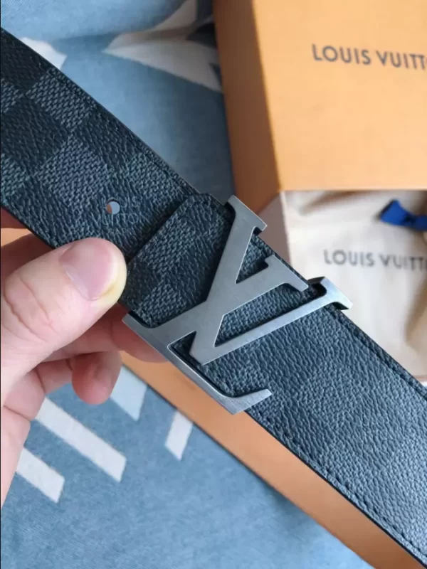 Louis Vuitton Belt - LB50