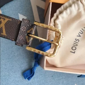 Louis Vuitton Belt - LB25