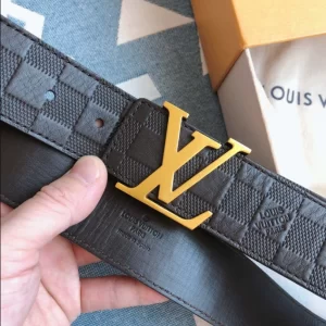 Louis Vuitton Belt - LB35