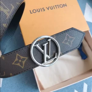 Louis Vuitton Belt - LB23