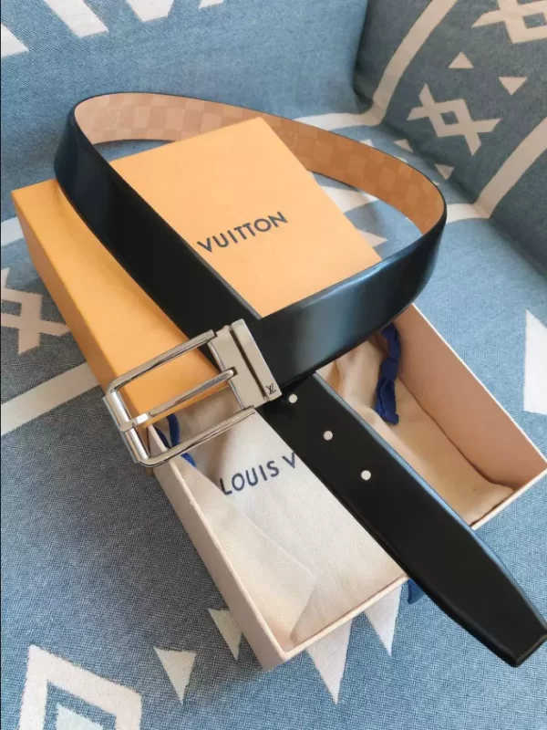 Louis Vuitton Belt - LB46