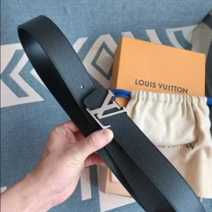 Louis Vuitton Belt - LB33