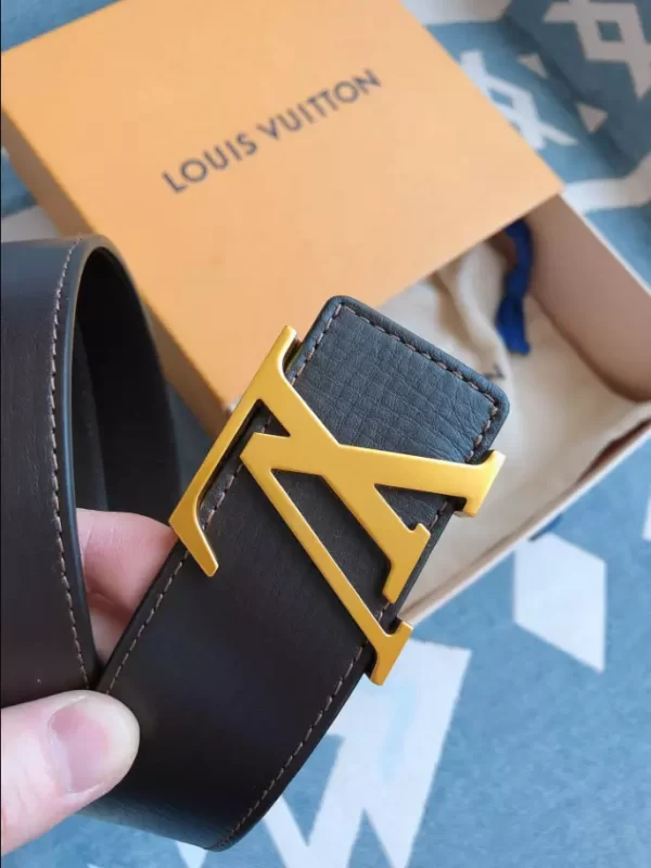 Louis Vuitton Belt - LB34