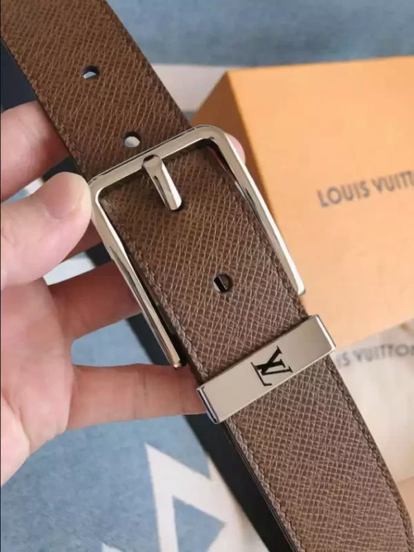 Louis Vuitton Belt - LB42