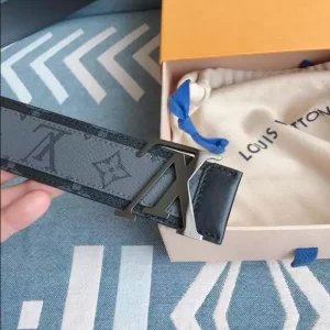 Louis Vuitton Belt - LB53